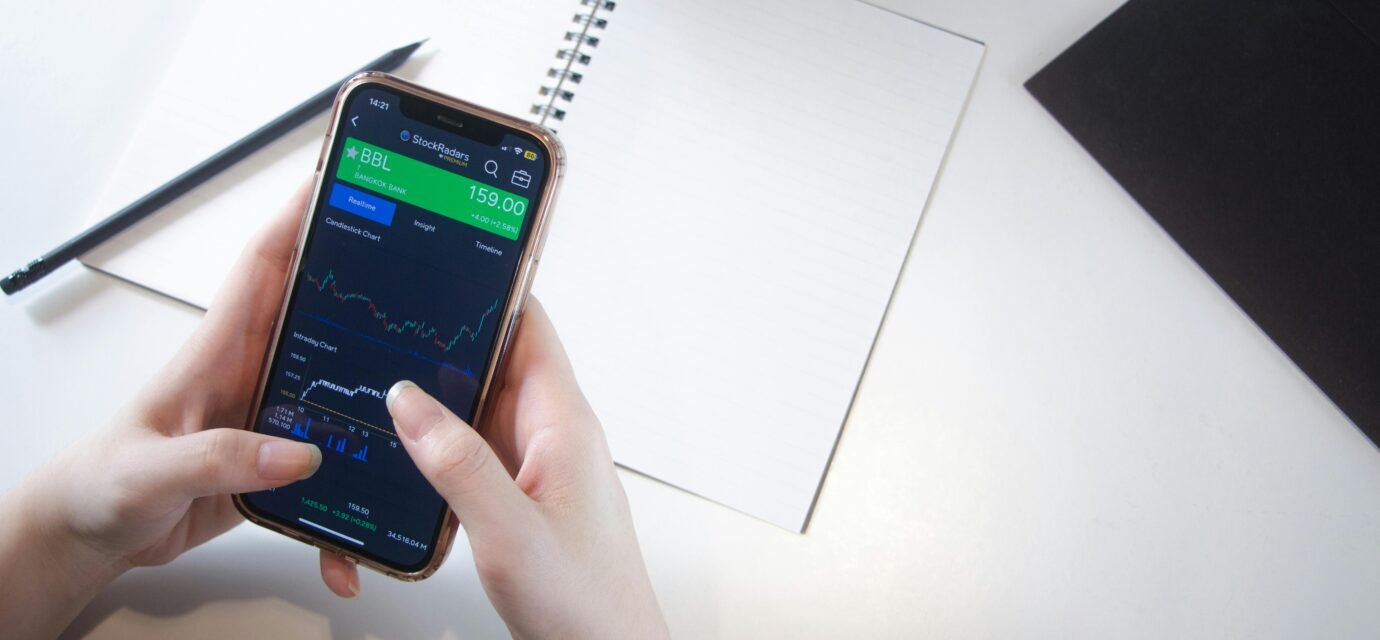 como comprar ações