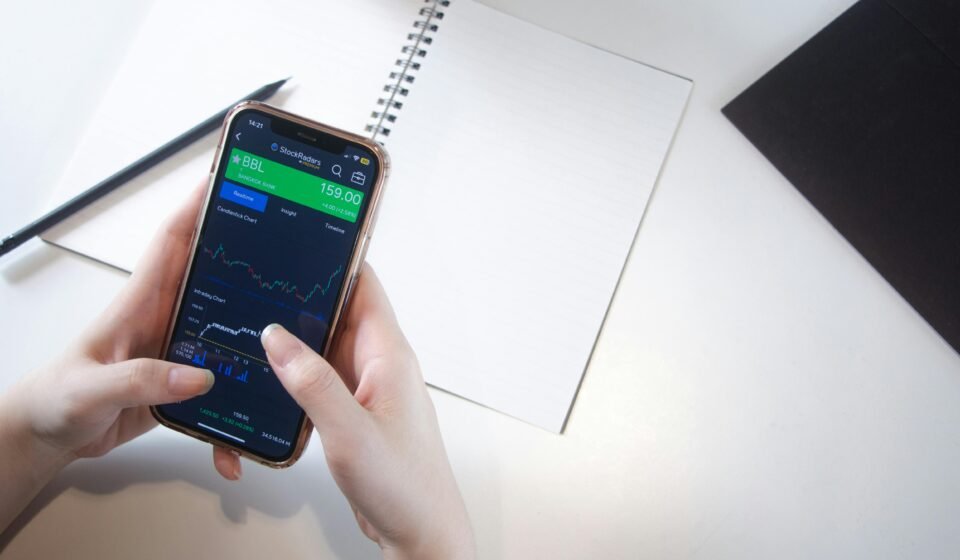 como comprar ações